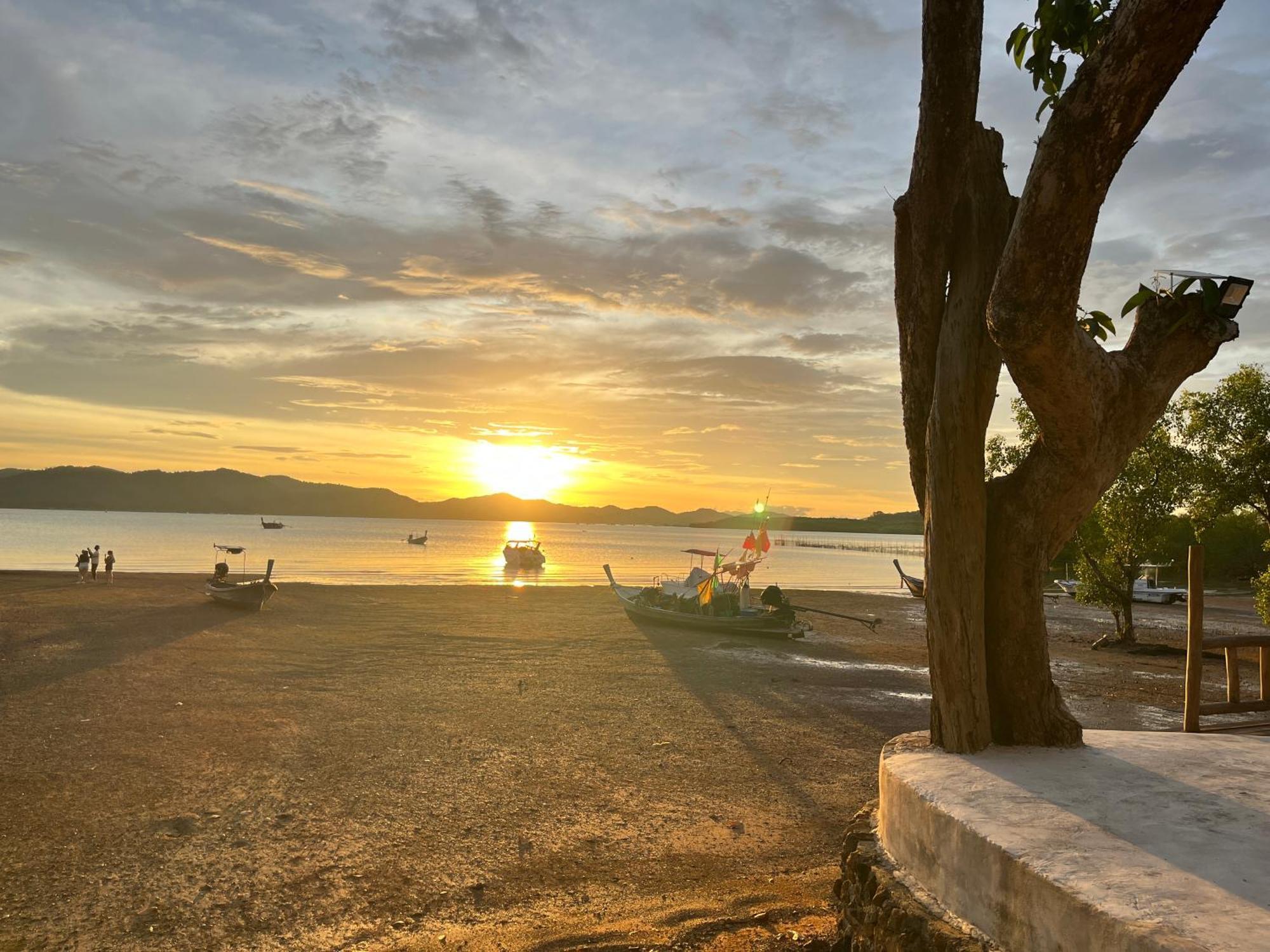 Вилла Rimlay Bay View Яо-Ной Экстерьер фото